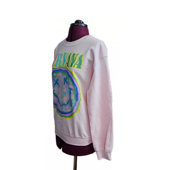 NIRVANA Pink Crew Neck Sweatshirt Vibrant Smiley Face Graphic NWOT Unisex - Picture 3 of 7
